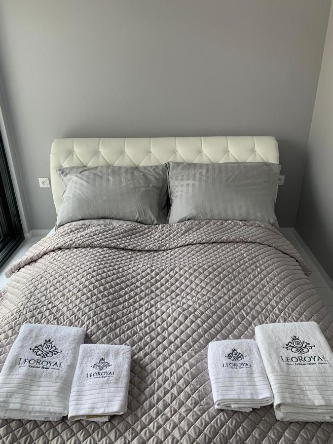 Leo Royal Apartament Поберово Экстерьер фото